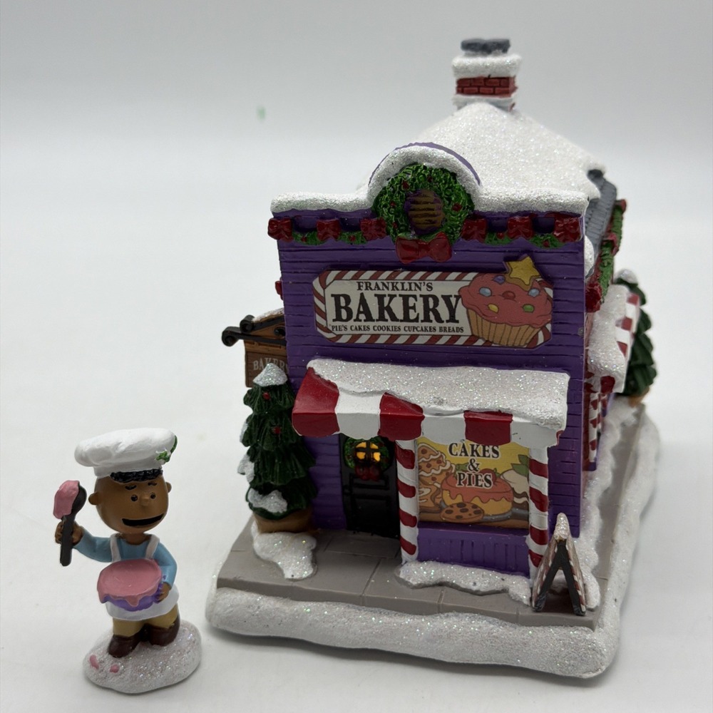 Hawthorne Village Peanuts Christmas Village Franklin's Bakery 14-02200-008 A